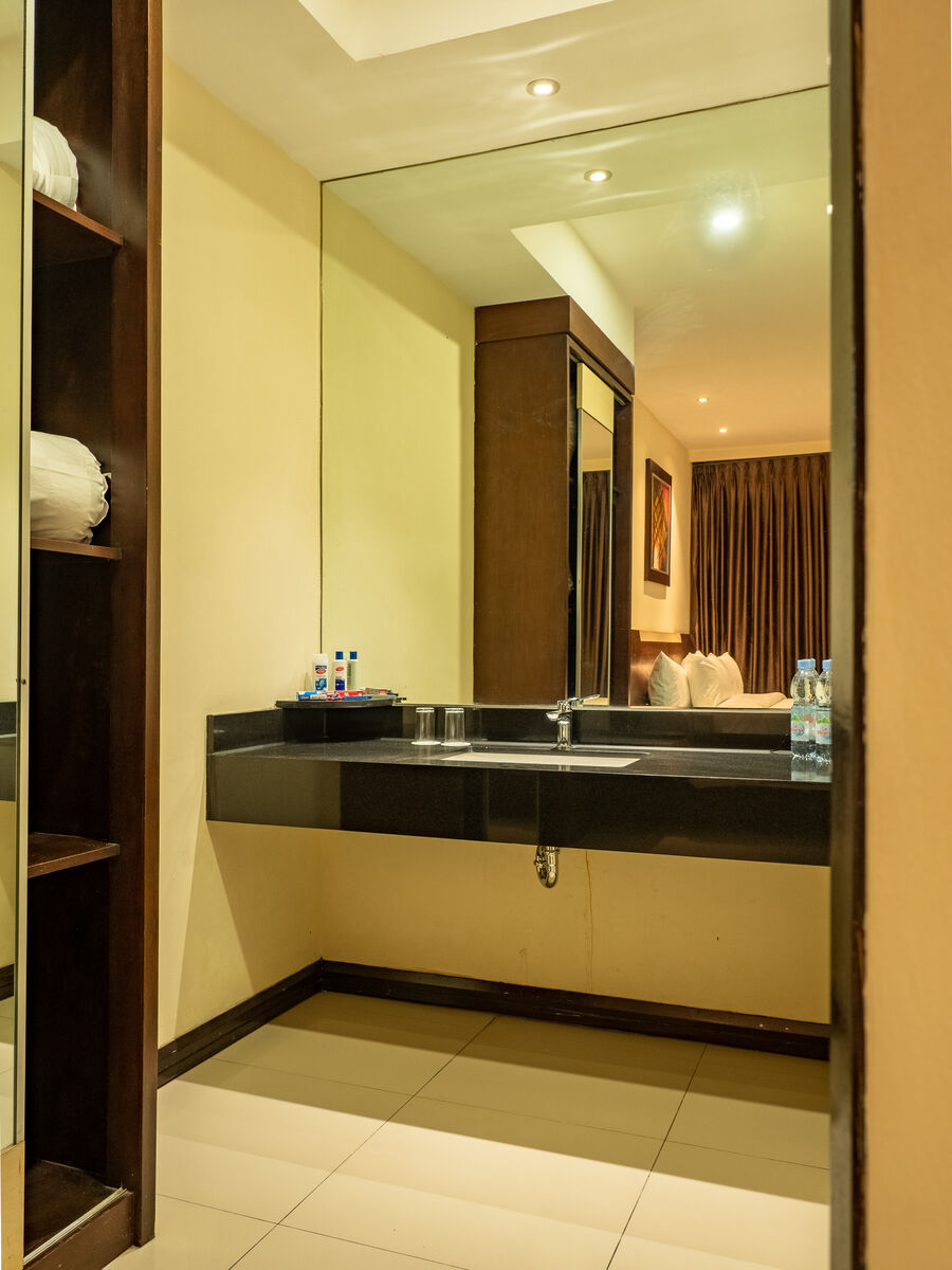 Suite Emerald — 6